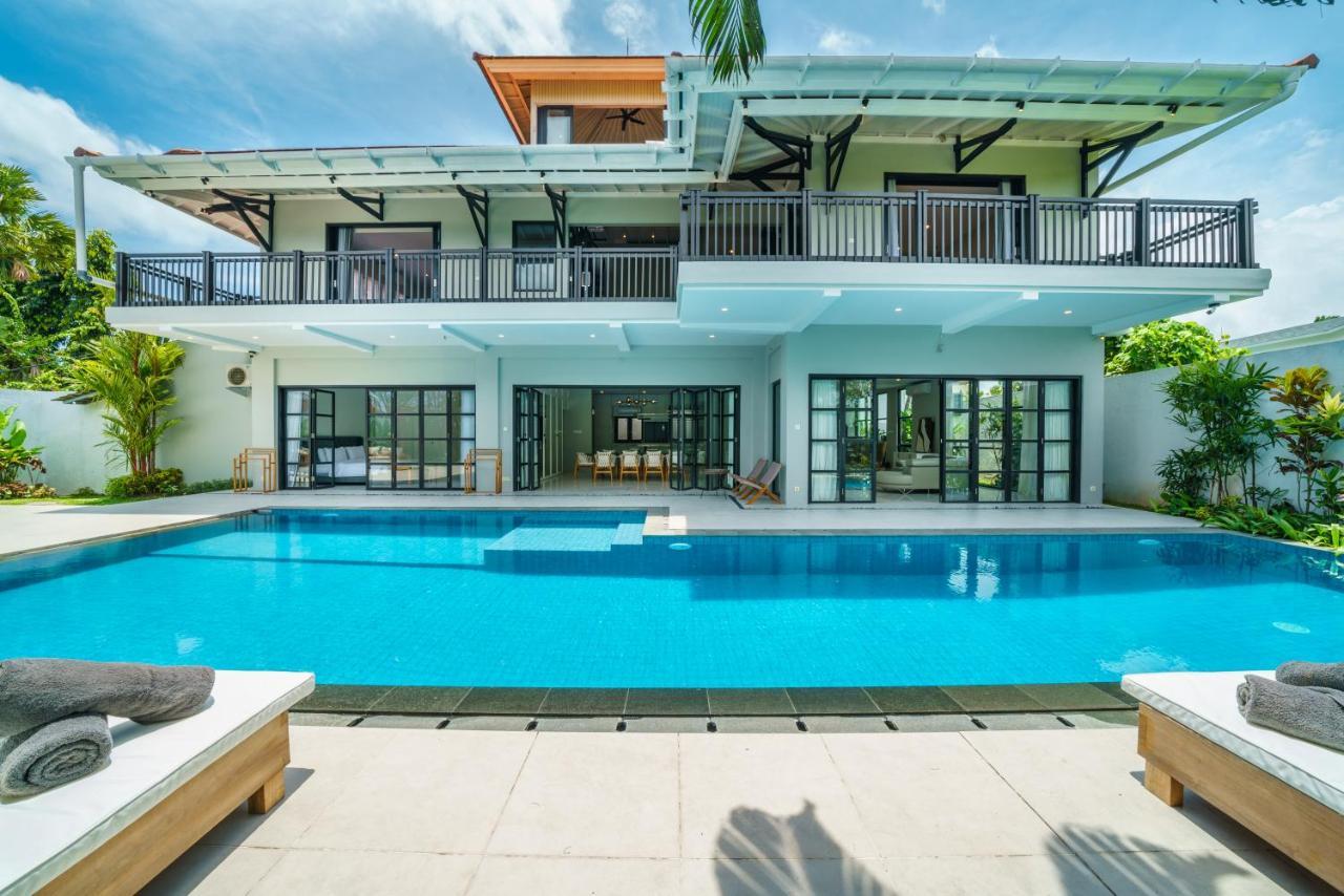 Villa Okenada - Modern 5-Bedroom Pool Villa In Berawa! チャングー エクステリア 写真