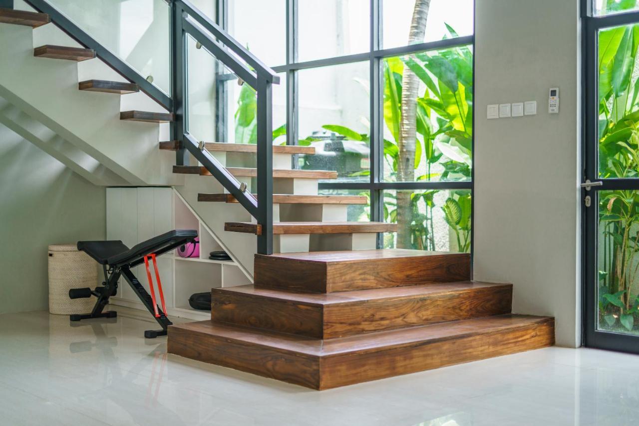 Villa Okenada - Modern 5-Bedroom Pool Villa In Berawa! チャングー エクステリア 写真