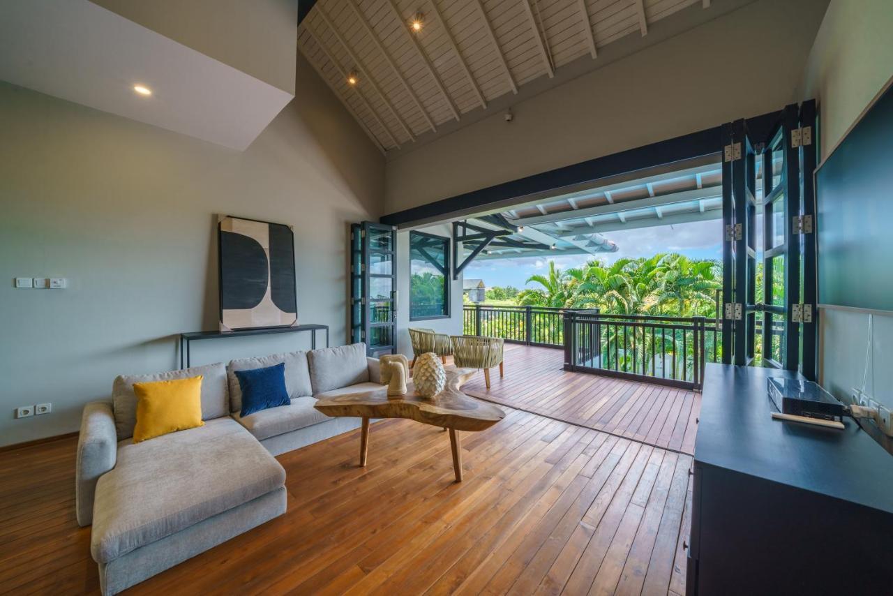 Villa Okenada - Modern 5-Bedroom Pool Villa In Berawa! チャングー エクステリア 写真