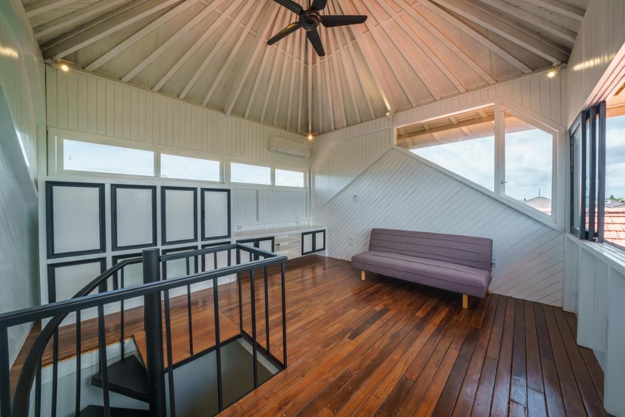 Villa Okenada - Modern 5-Bedroom Pool Villa In Berawa! チャングー エクステリア 写真